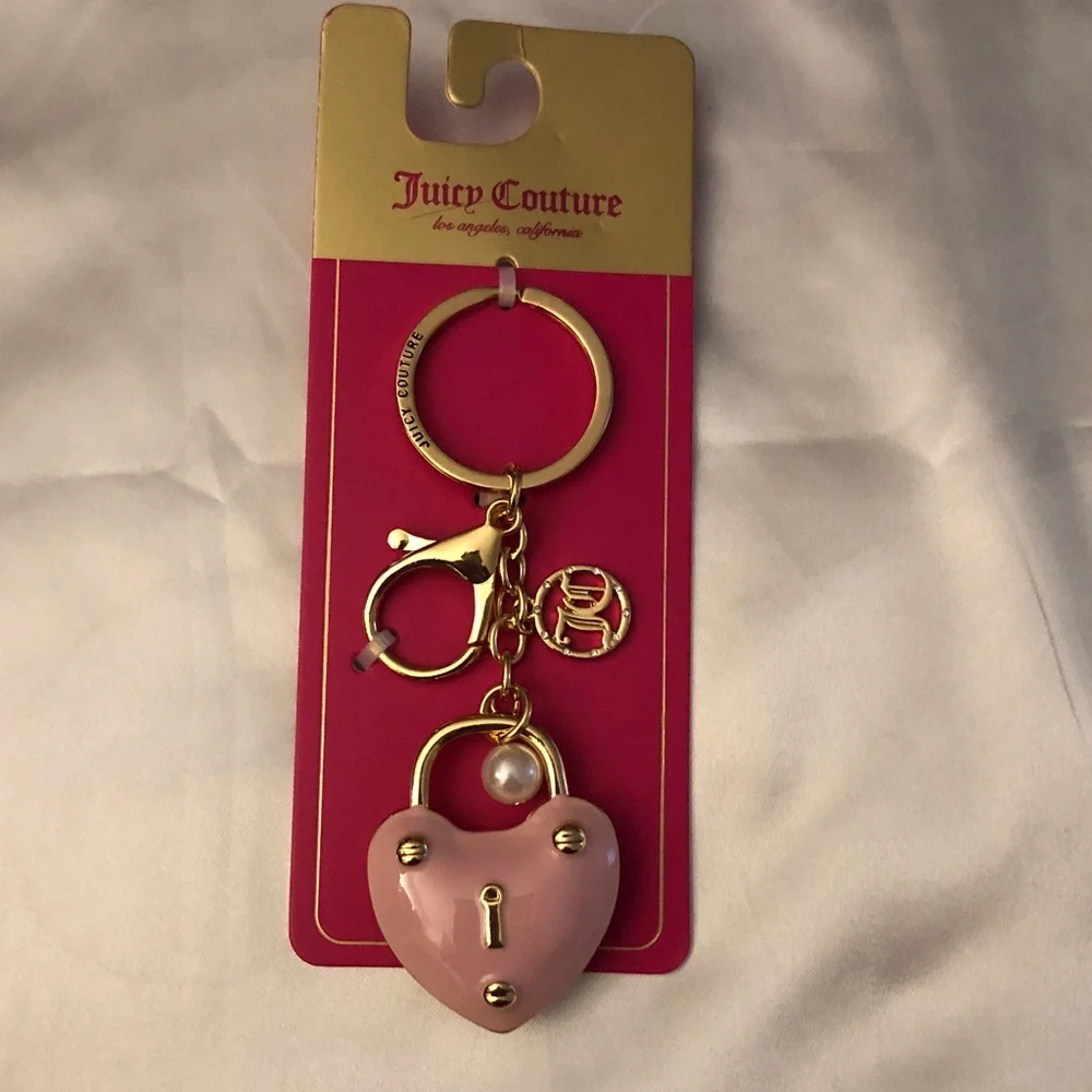 Juicy Couture Gold Tone & Pink Enamel Padlock Heart Keychain Bag Charm NWT